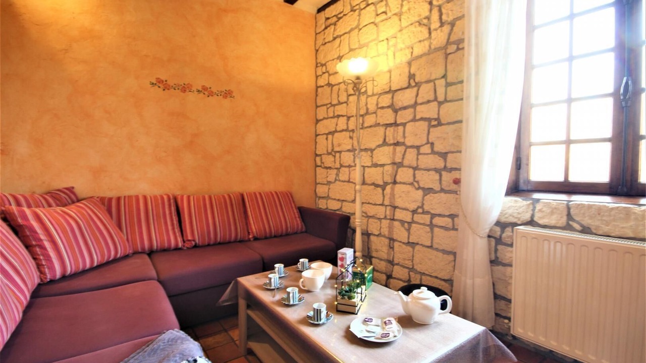 Photo of Livingroom in Sainte-Beuve-en-Riviere