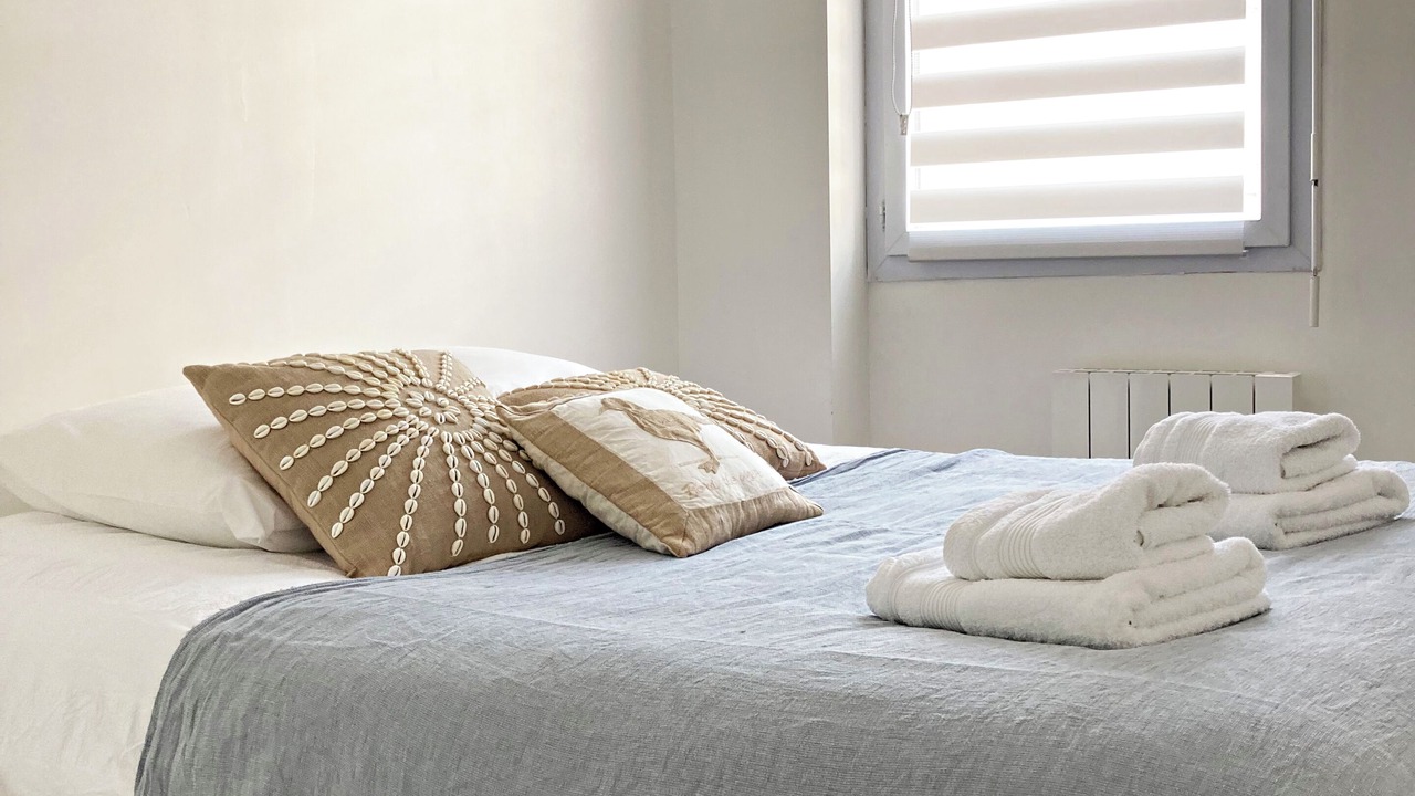Photo of Bedroom in Fecamp