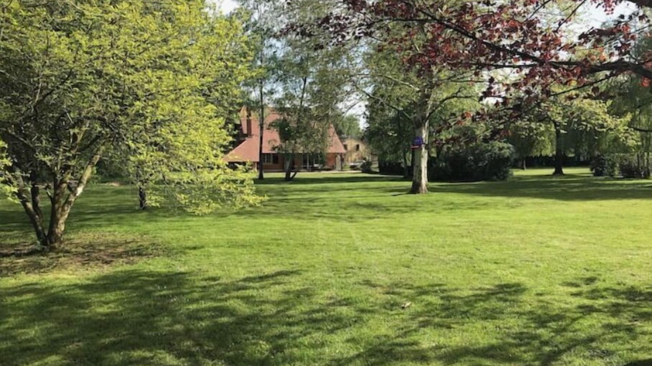 Photo of Outdoor in Cuisery