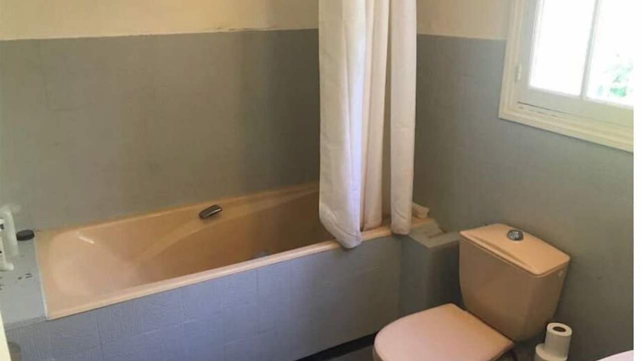 Photo of Bathroom in Cuisery