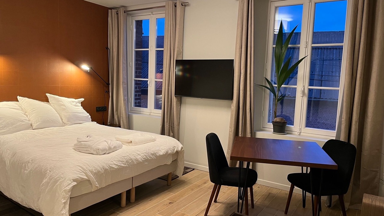 Photo of Bedroom in Villers-Cotterets