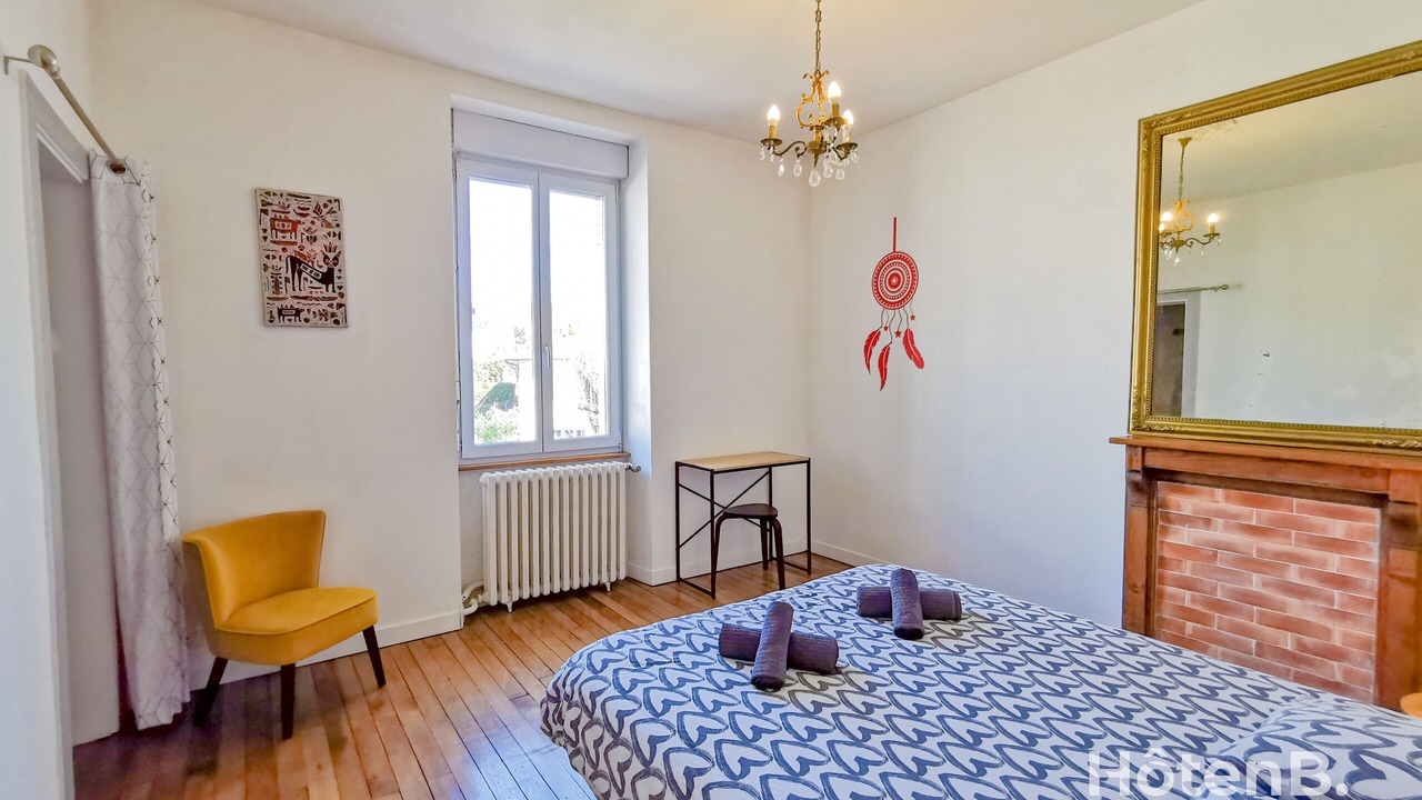 Photo of Bedroom in Limoges
