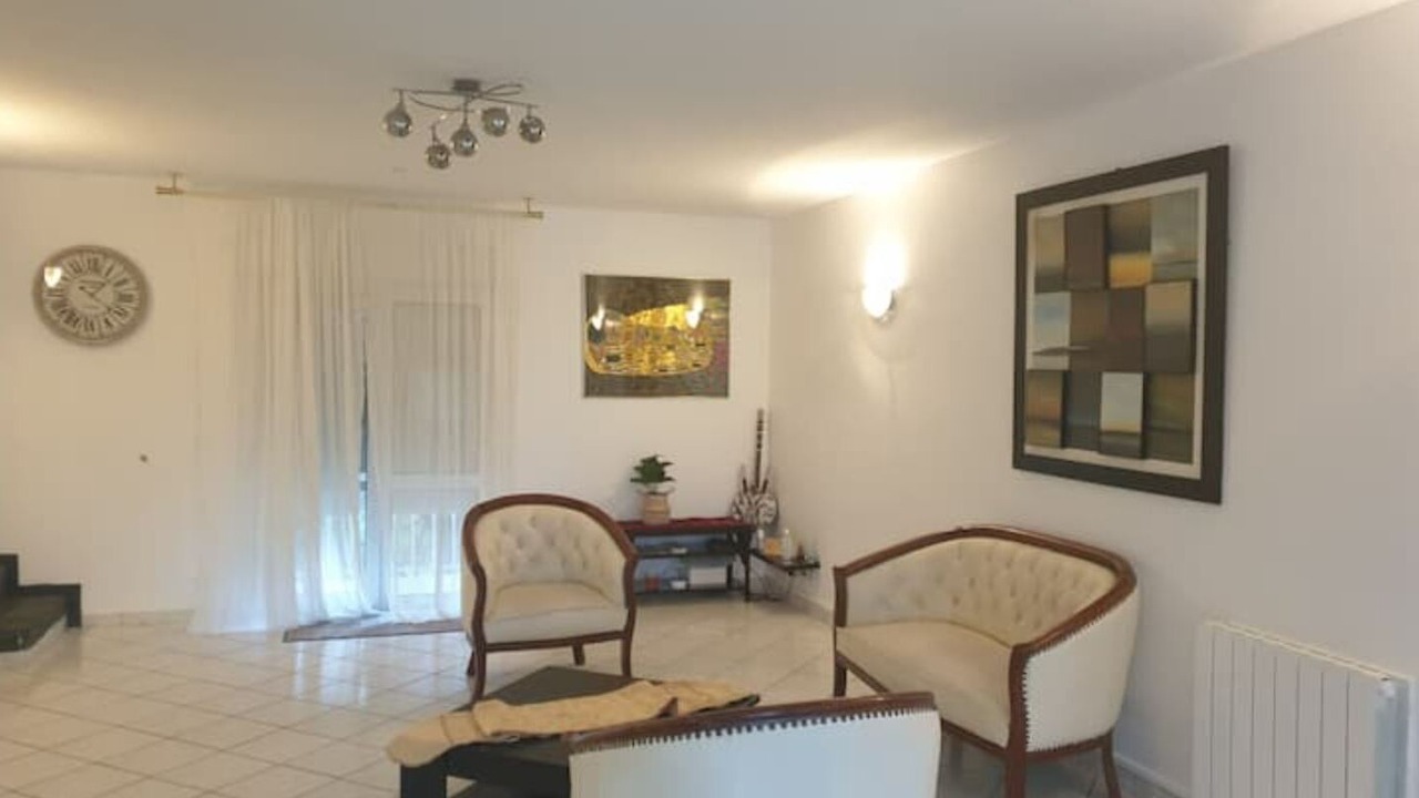Photo of Livingroom in Dugny