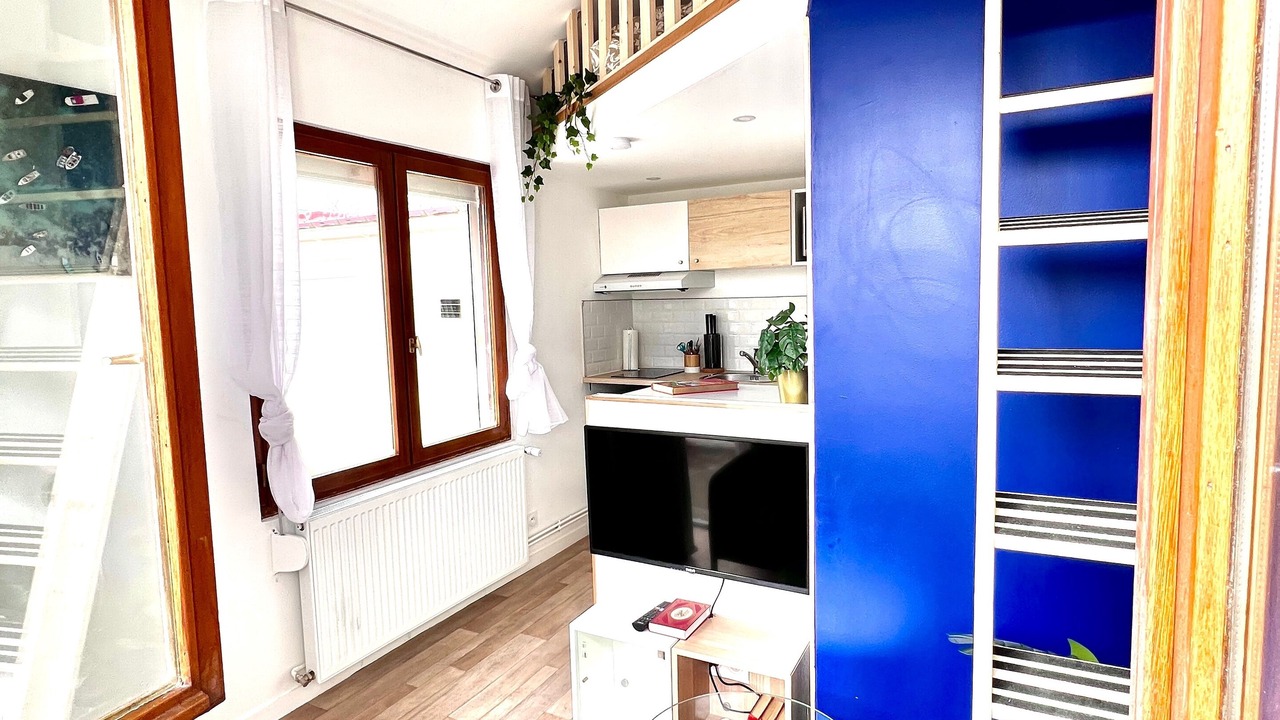 Photo of Livingroom in Saint-Honore - Jeanne d'Arc