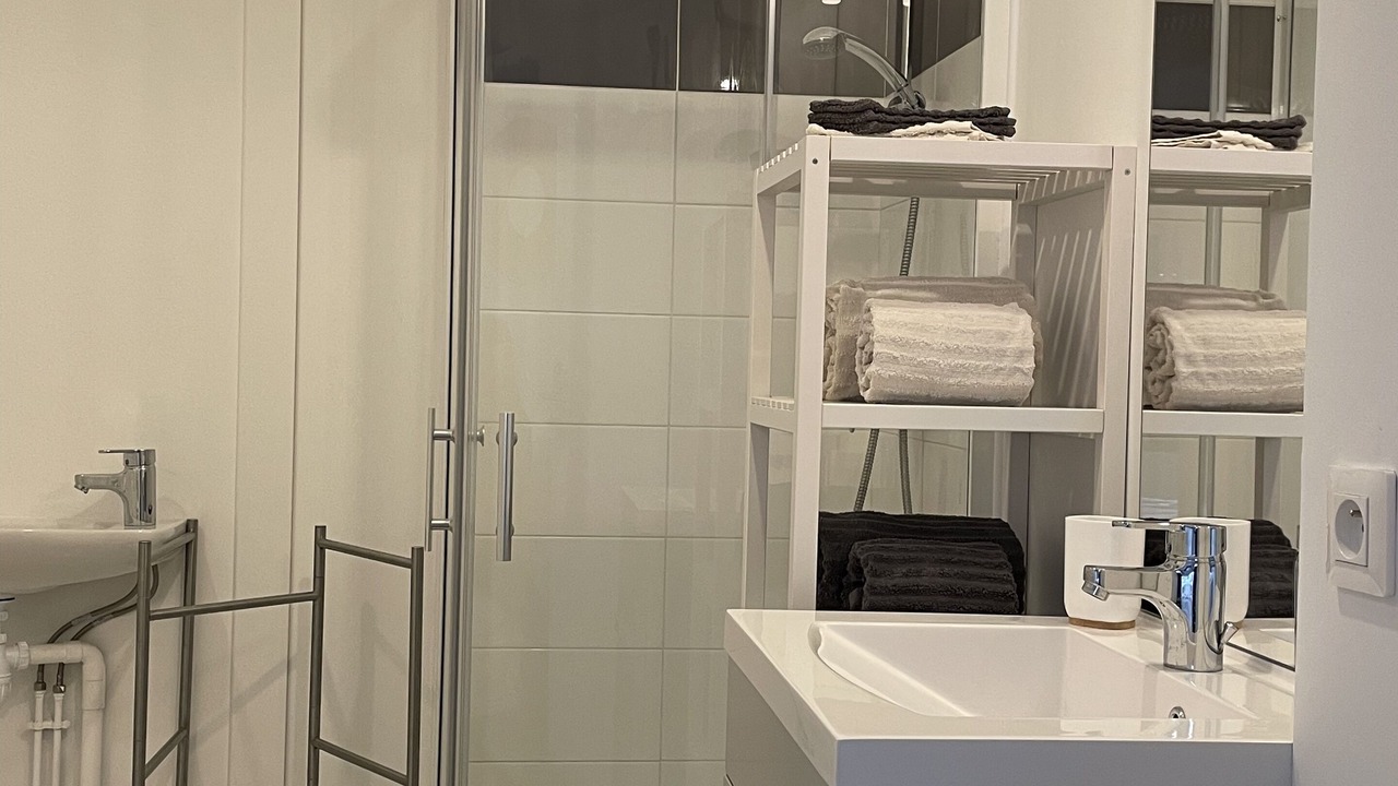 Photo of Bathroom in Moyenneville