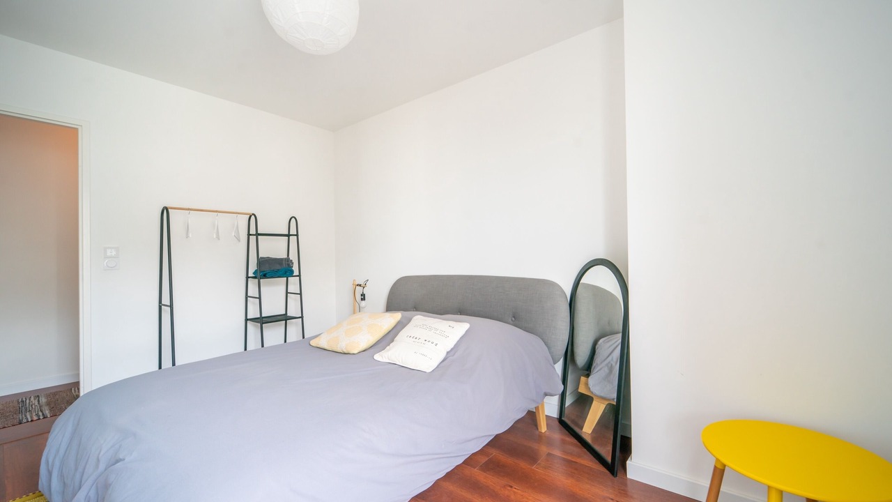 Photo of Bedroom in Asnieres-sur-Seine