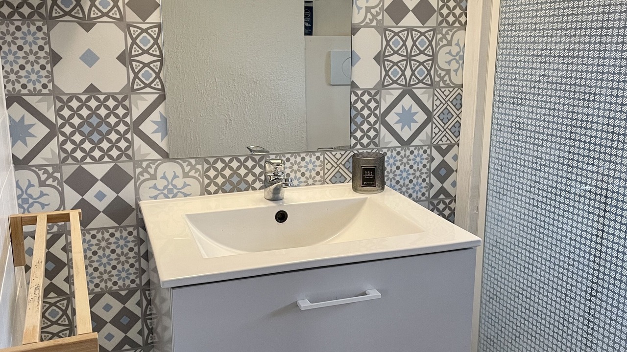 Photo of Bathroom in Saint-Sauveur-sur-Ecole