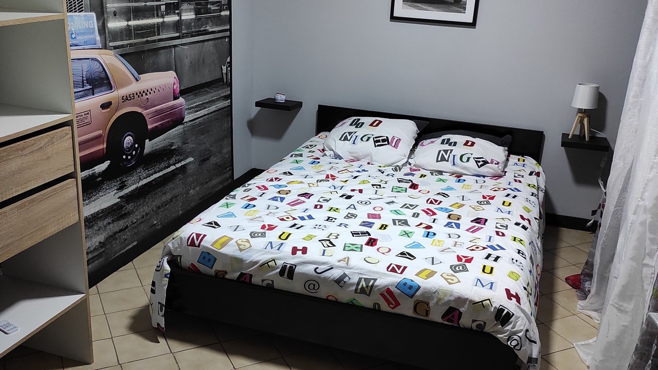 Photo of Bedroom in Forest-Montiers