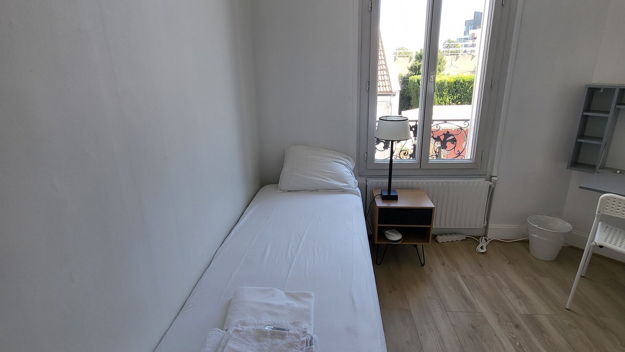 Photo of Bedroom in Alfortville