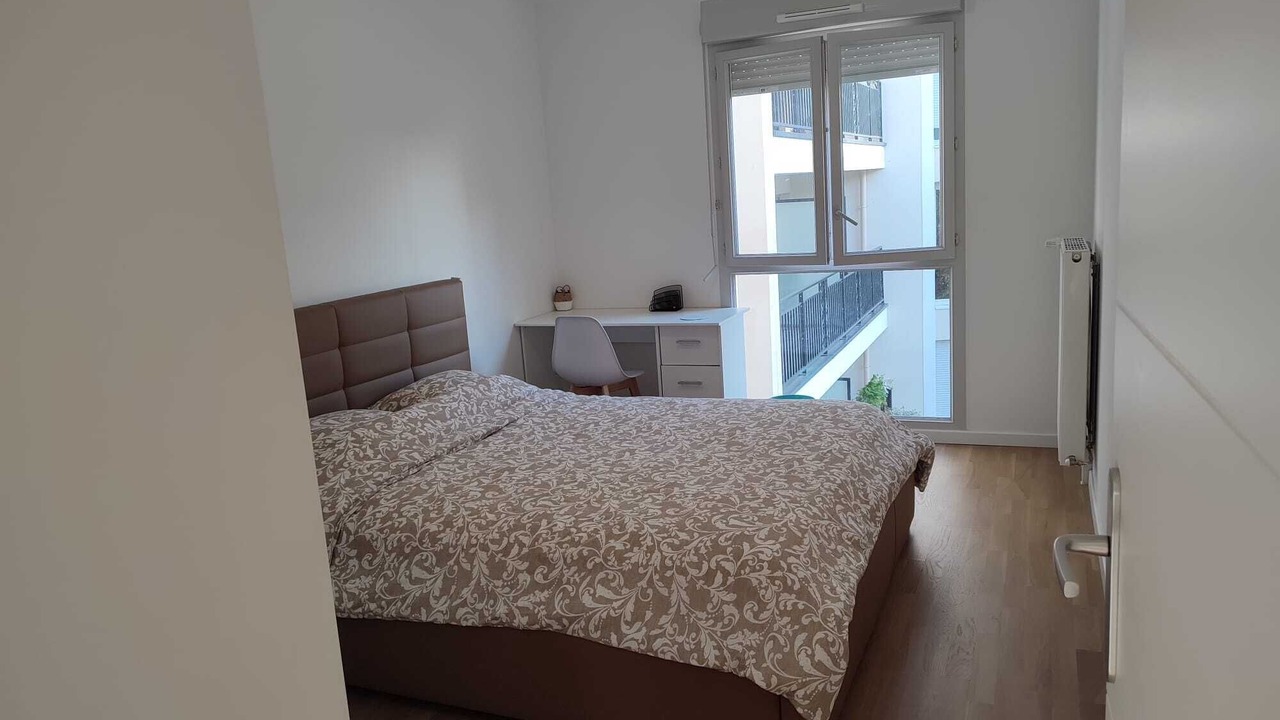 Photo of Bedroom in L'Hay-les-Roses
