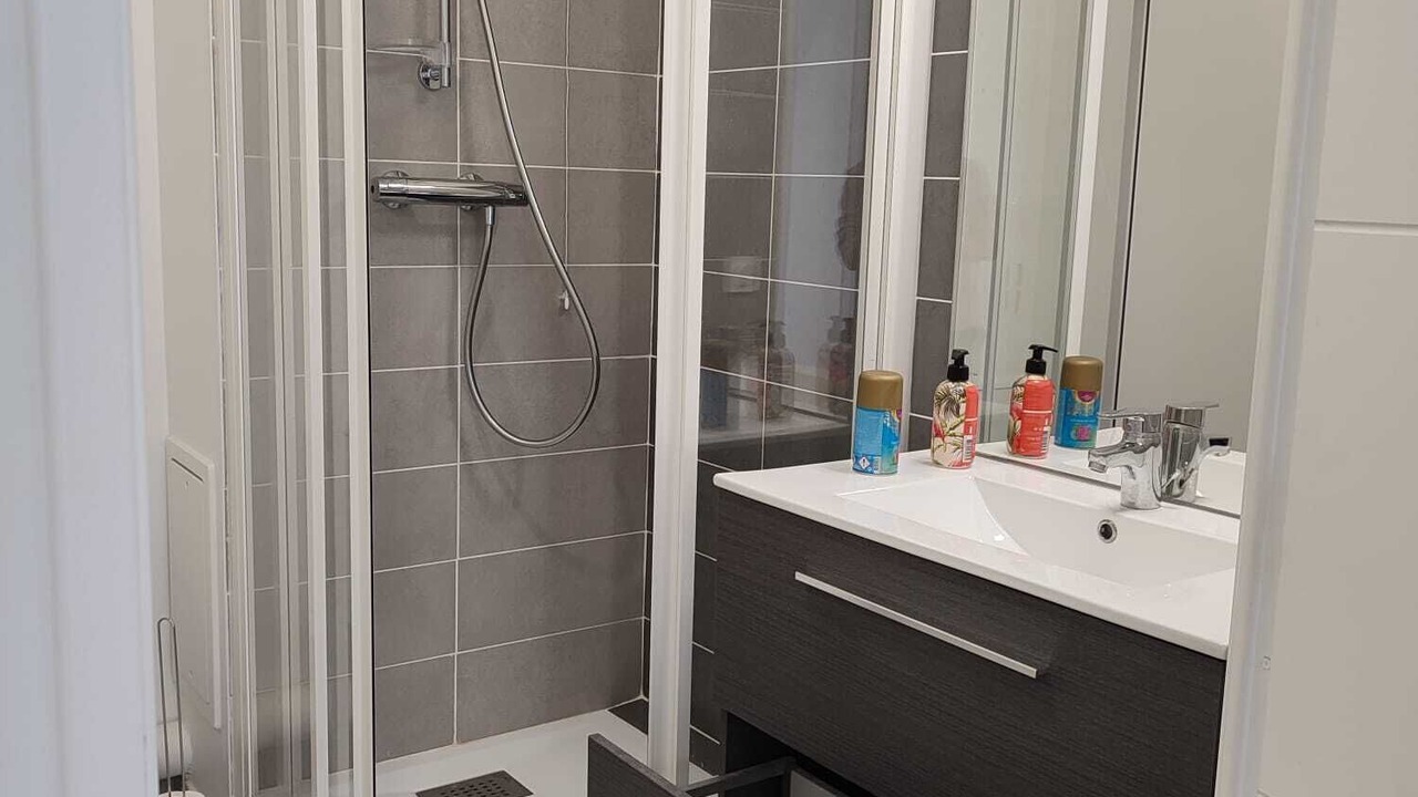 Photo of Bathroom in L'Hay-les-Roses