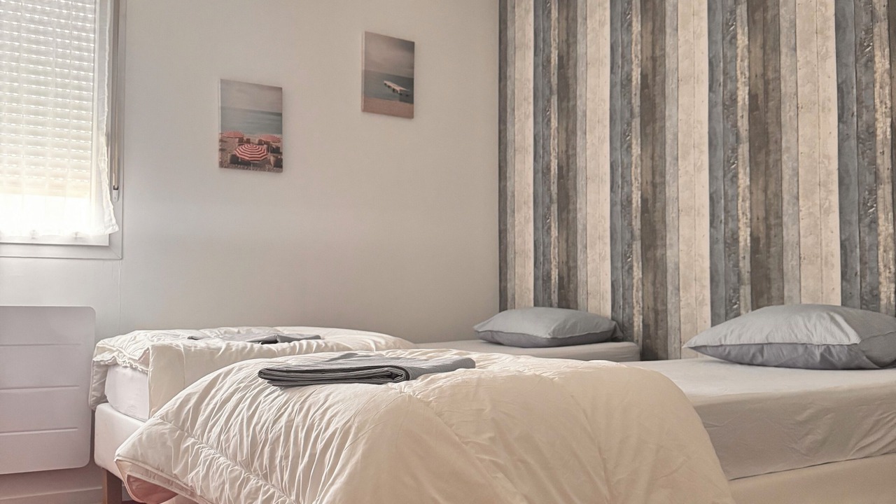 Photo of Bedroom in Saint-Valery-en-Caux