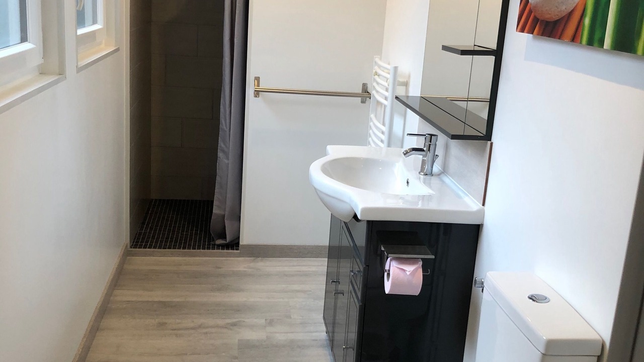 Photo of Bathroom in Givet