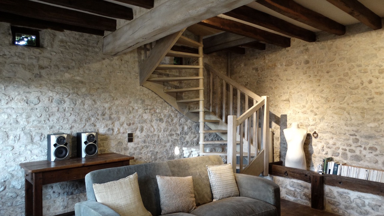 Photo of Livingroom in Le Mee