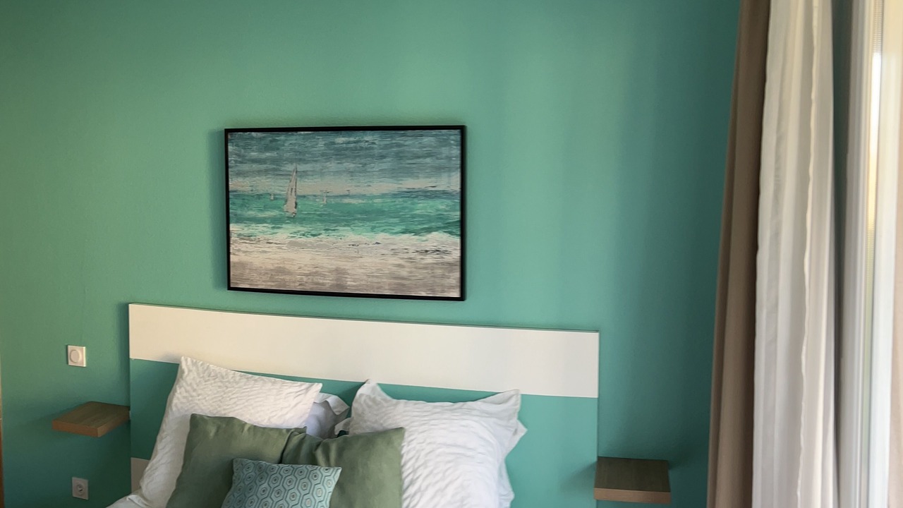 Photo of Bedroom in Equemauville