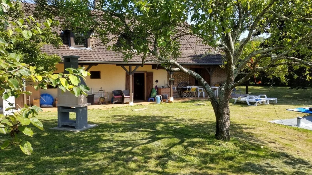 Photo of Patio Balcony in La Chapelle-Naude