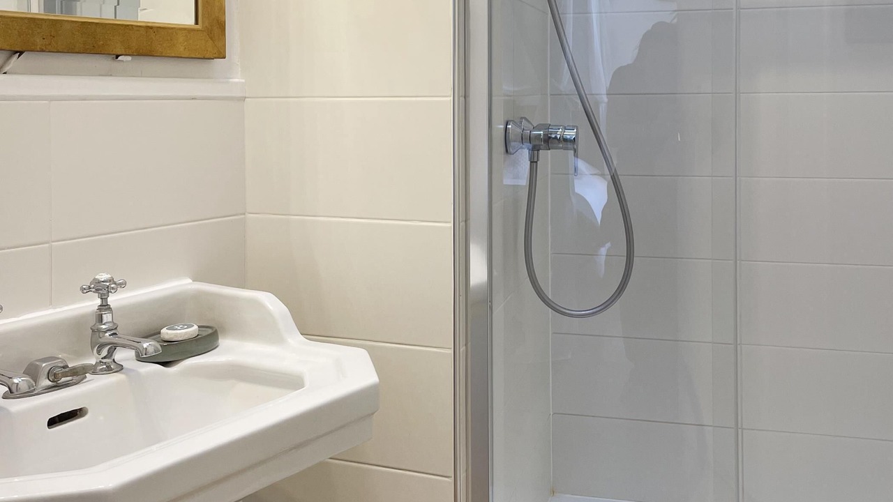 Photo of Bathroom in Senlis