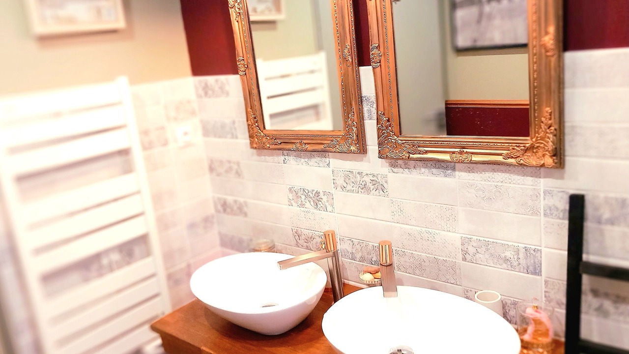 Photo of Bathroom in Millencourt-en-Ponthieu