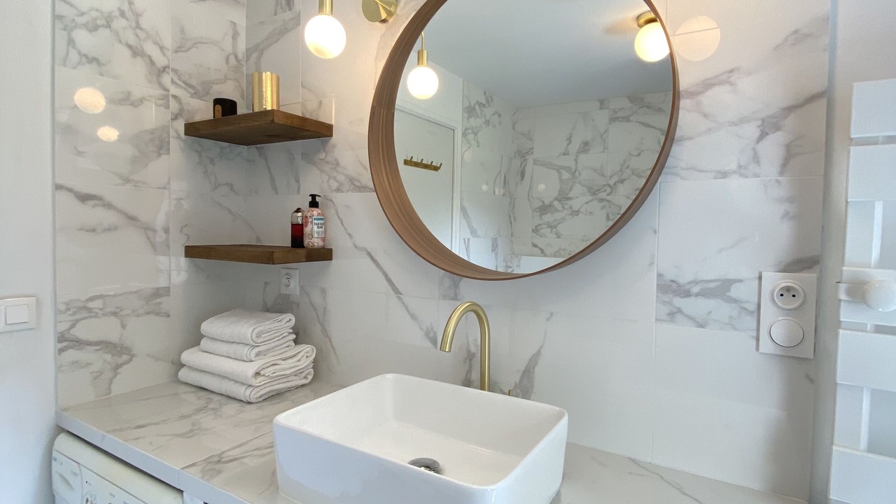 Photo of Bathroom in Hautot-sur-Mer