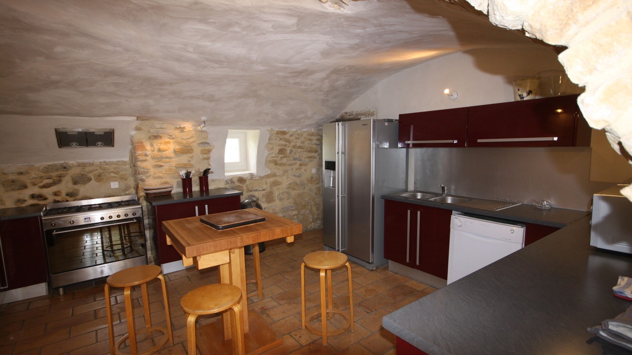 Photo of Kitchen in Saint-Sauveur-de-Cruzieres