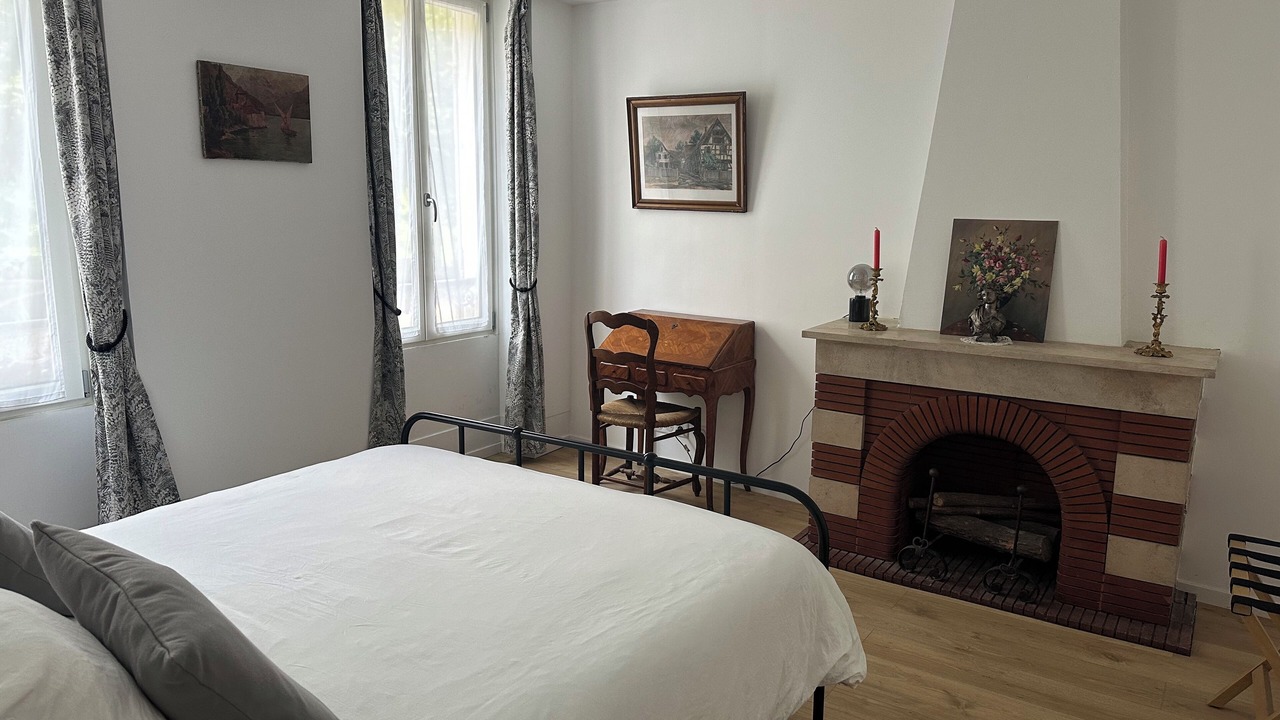 Photo of Bedroom in Poissy