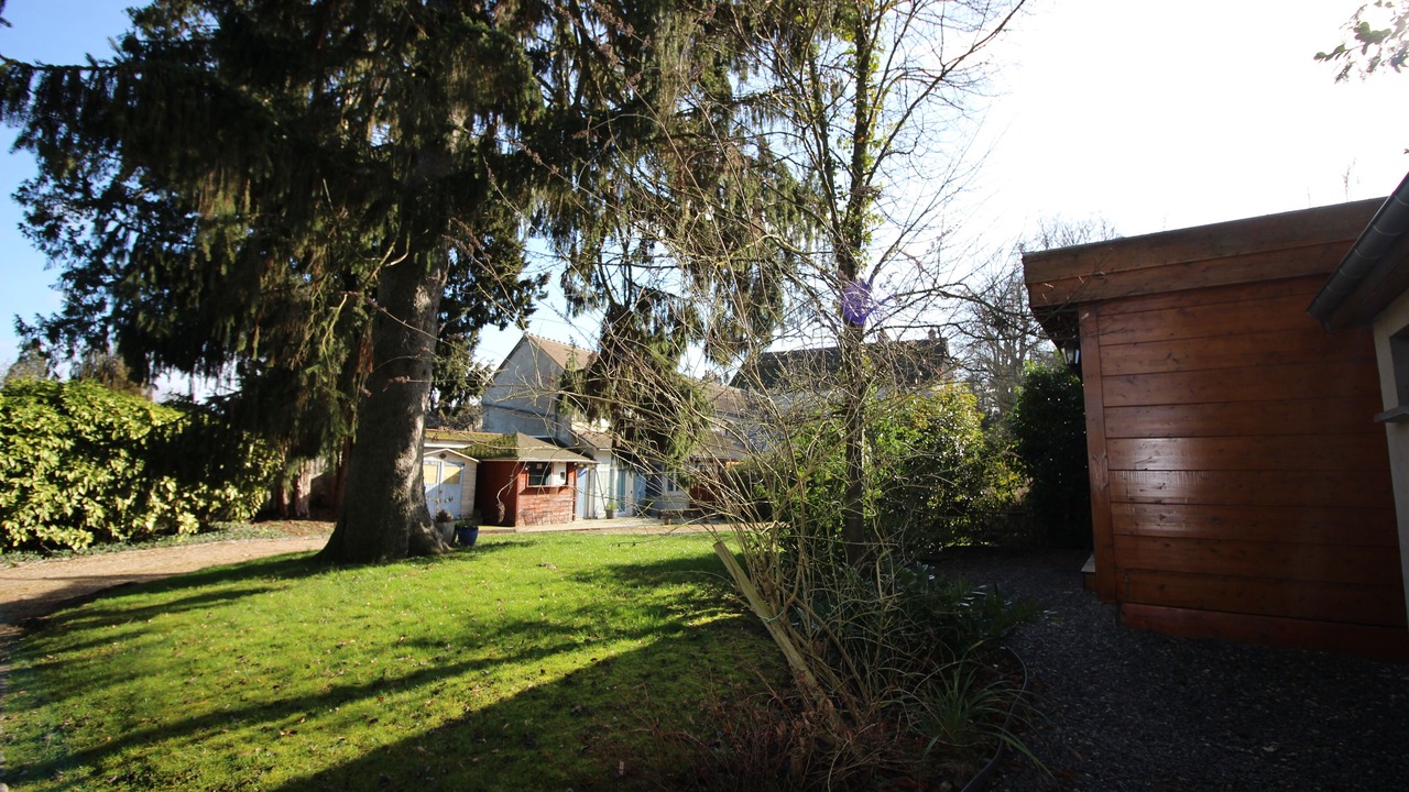 Photo of Outdoor in Plailly