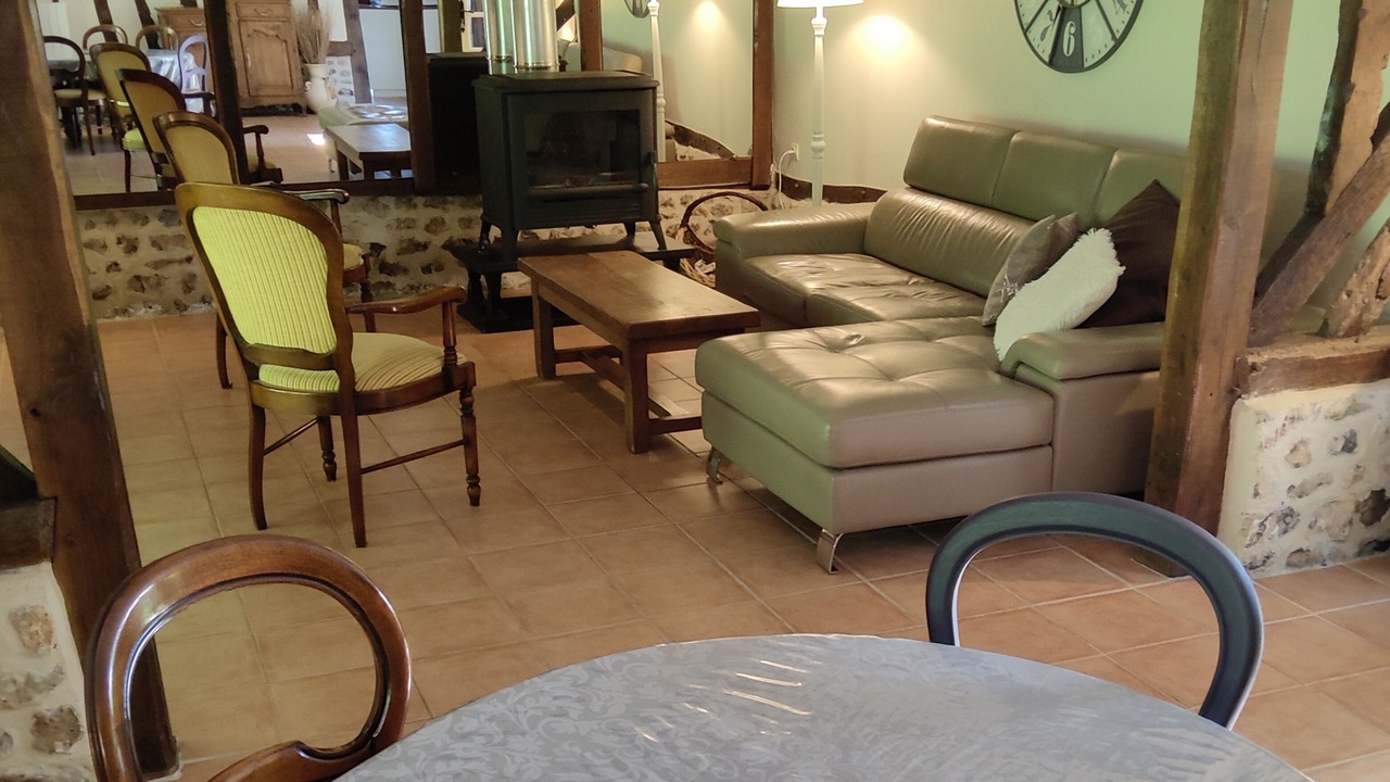 Photo of Livingroom in Manneville-la-Raoult
