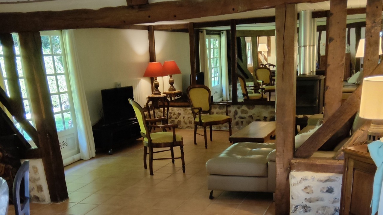 Photo of Livingroom in Manneville-la-Raoult