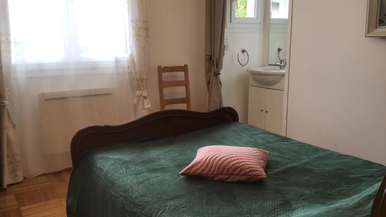 Photo of Bedroom in Pont-du-Chateau