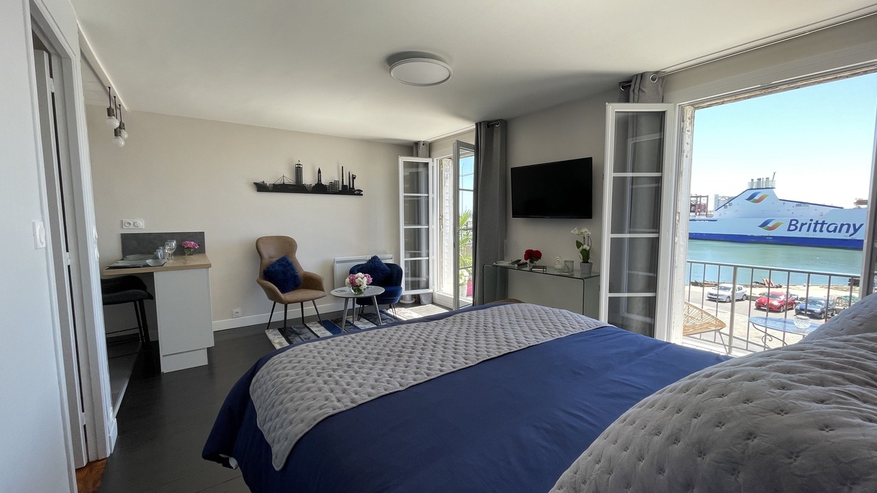 Photo of Bedroom in Downtown Le Havre