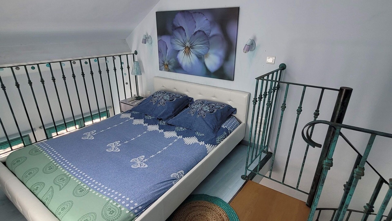 Photo of Bedroom in Milly-la-Foret