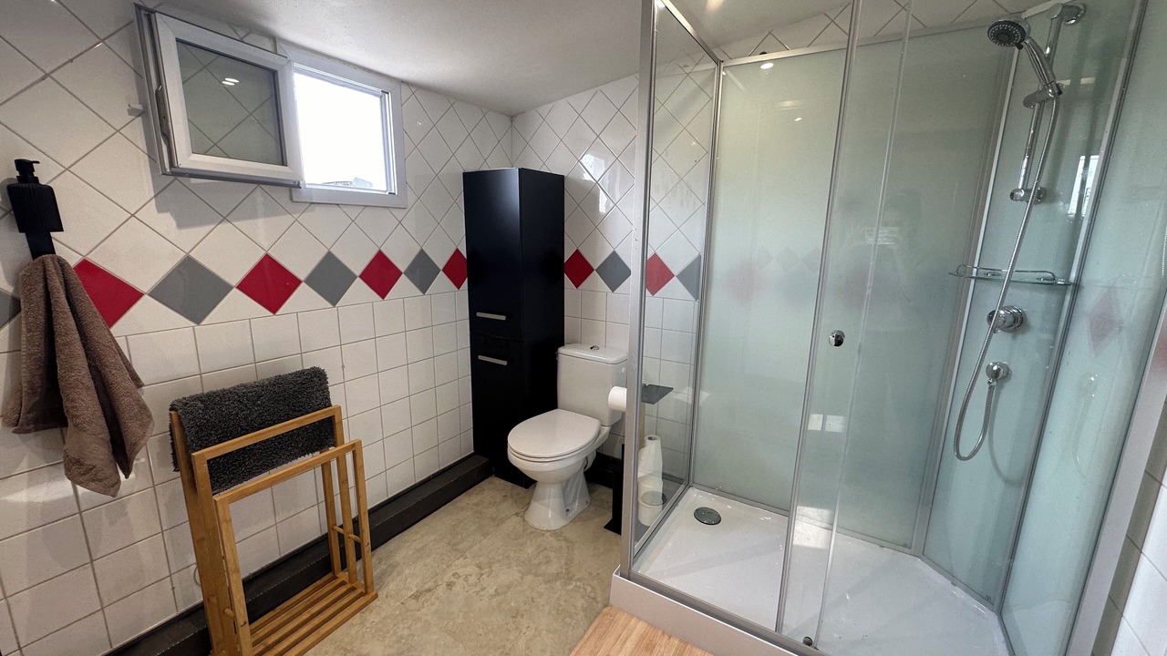Photo of Bathroom in Savigny-sur-Orge