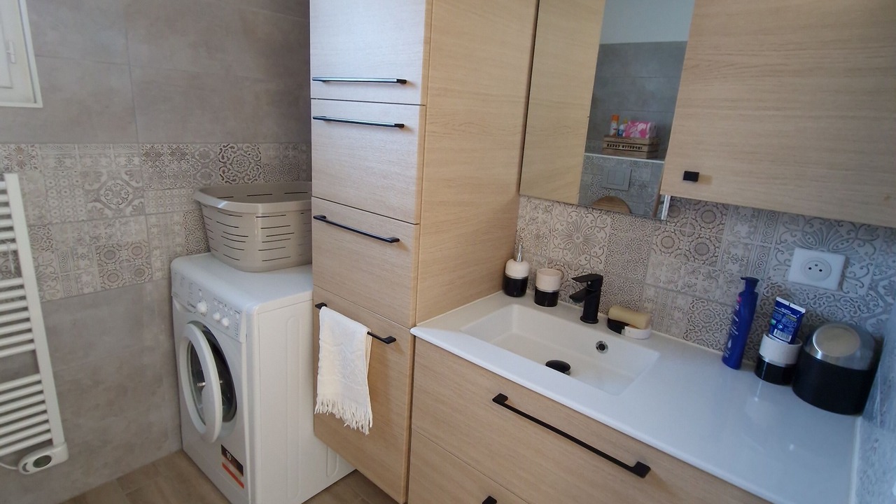 Photo of Bathroom in Prunelli-di-Fiumorbo