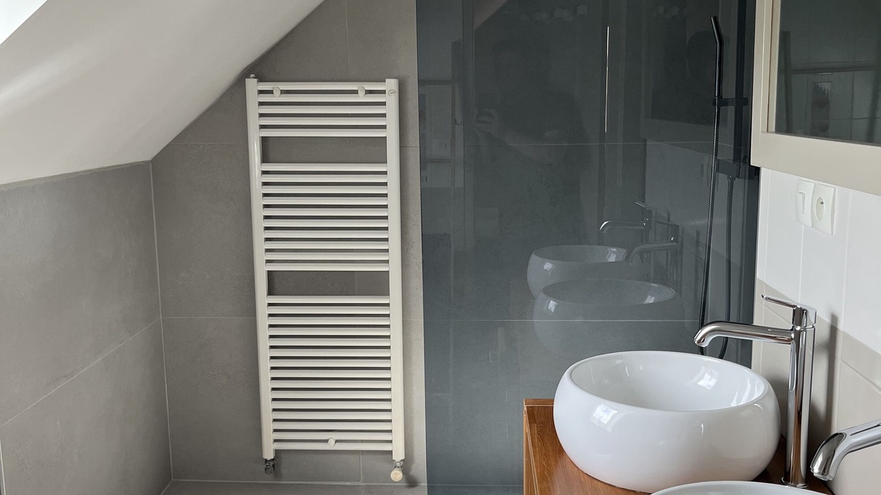 Photo of Bathroom in Maillot