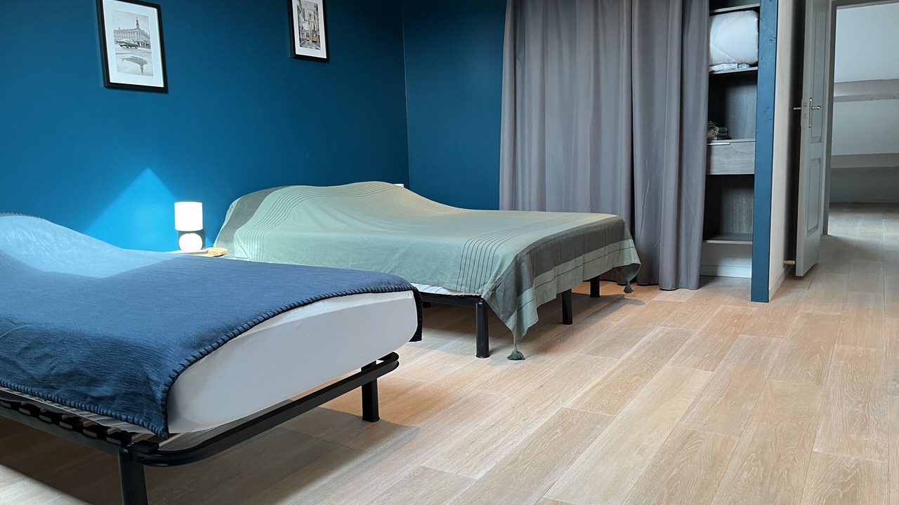 Photo of Bedroom in Maillot