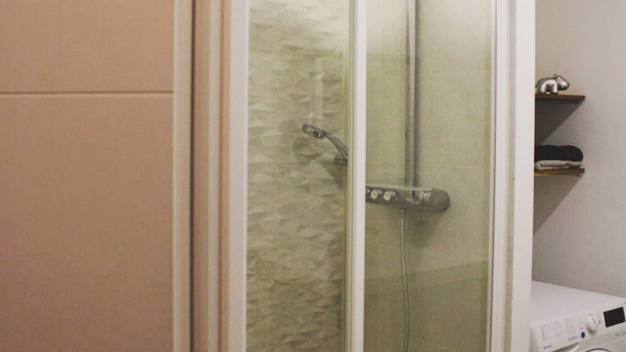 Photo of Bathroom in Servon