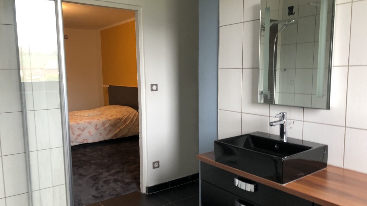 Photo of Bedroom in Doingt