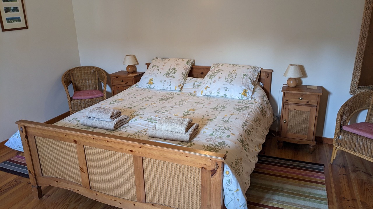 Photo of Bedroom in Saint-Gengoux-le-National