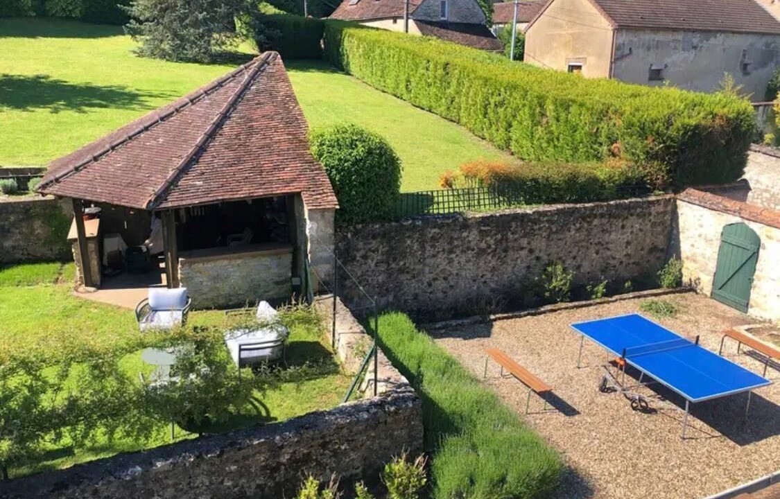 Photo of Outdoor in Noisy-Rudignon