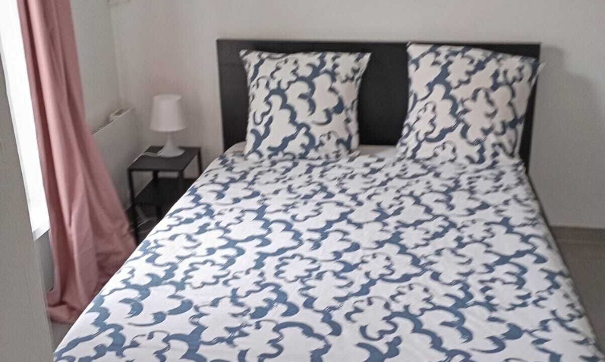 Photo of Bedroom in Fives