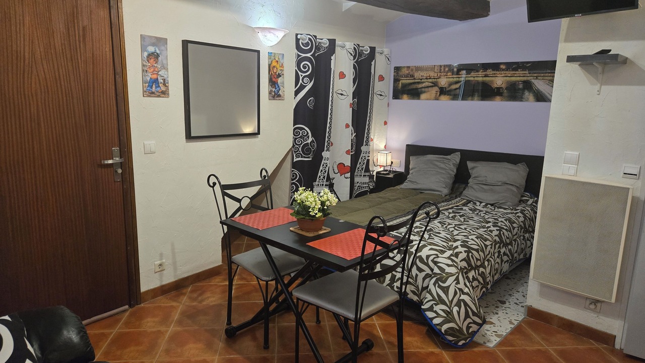 Photo of Bedroom in Bry-sur-Marne