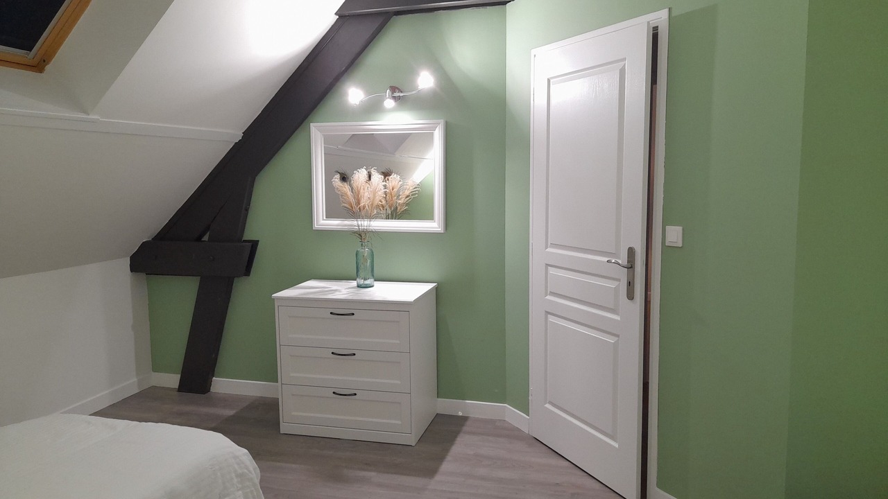 Photo of Bedroom in Rue