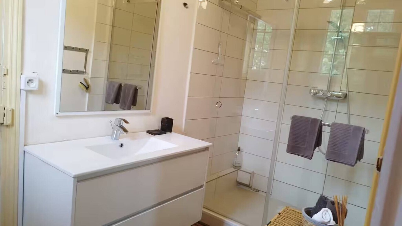 Photo of Bathroom in Dieppe