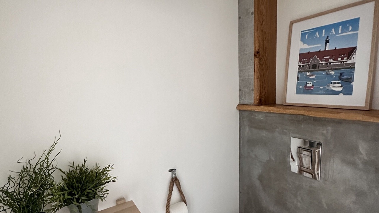 Photo of Bathroom in Les Attaques