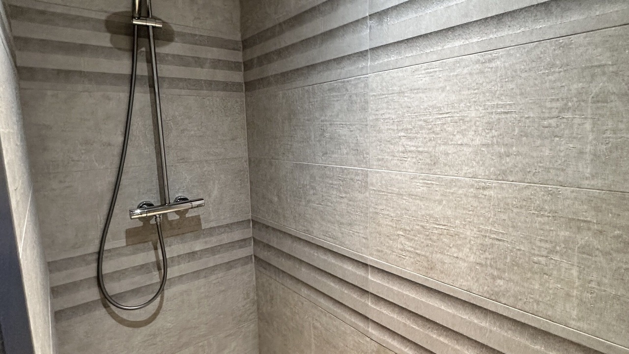 Photo of Bathroom in Les Attaques