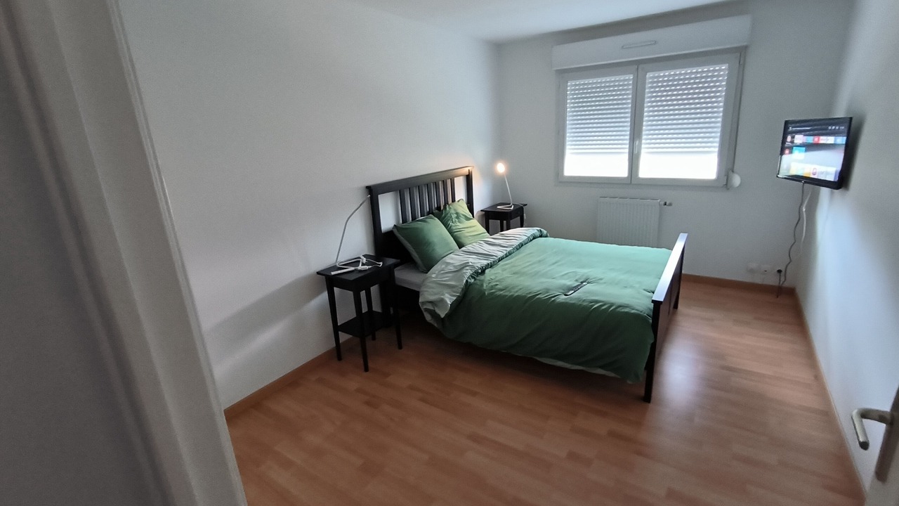 Photo of Bedroom in Fresnes-les-Montauban