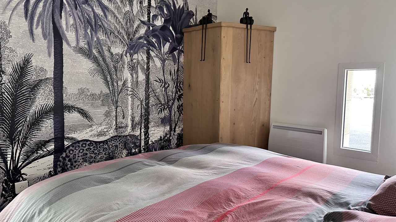 Photo of Bedroom in Les Attaques