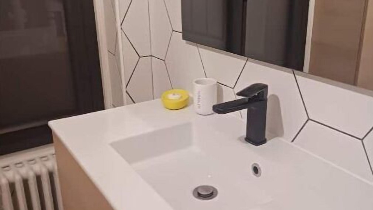 Photo of Bathroom in Colombes
