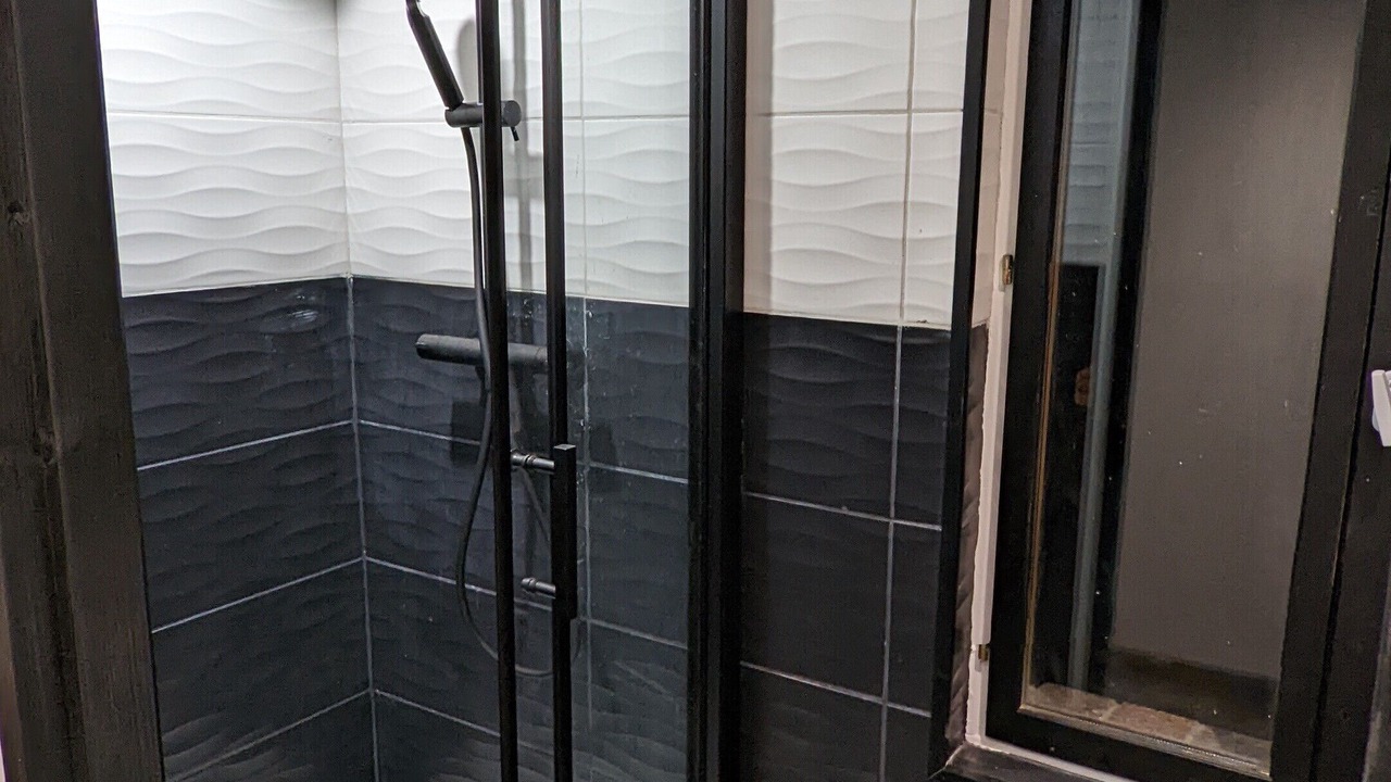Photo of Bathroom in Villeneuve-les-Genets