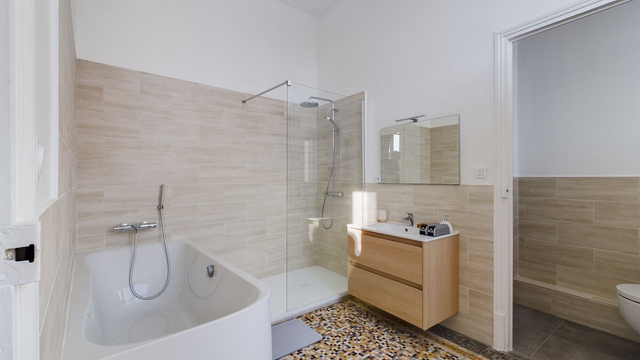 Photo of Bathroom in Nevers